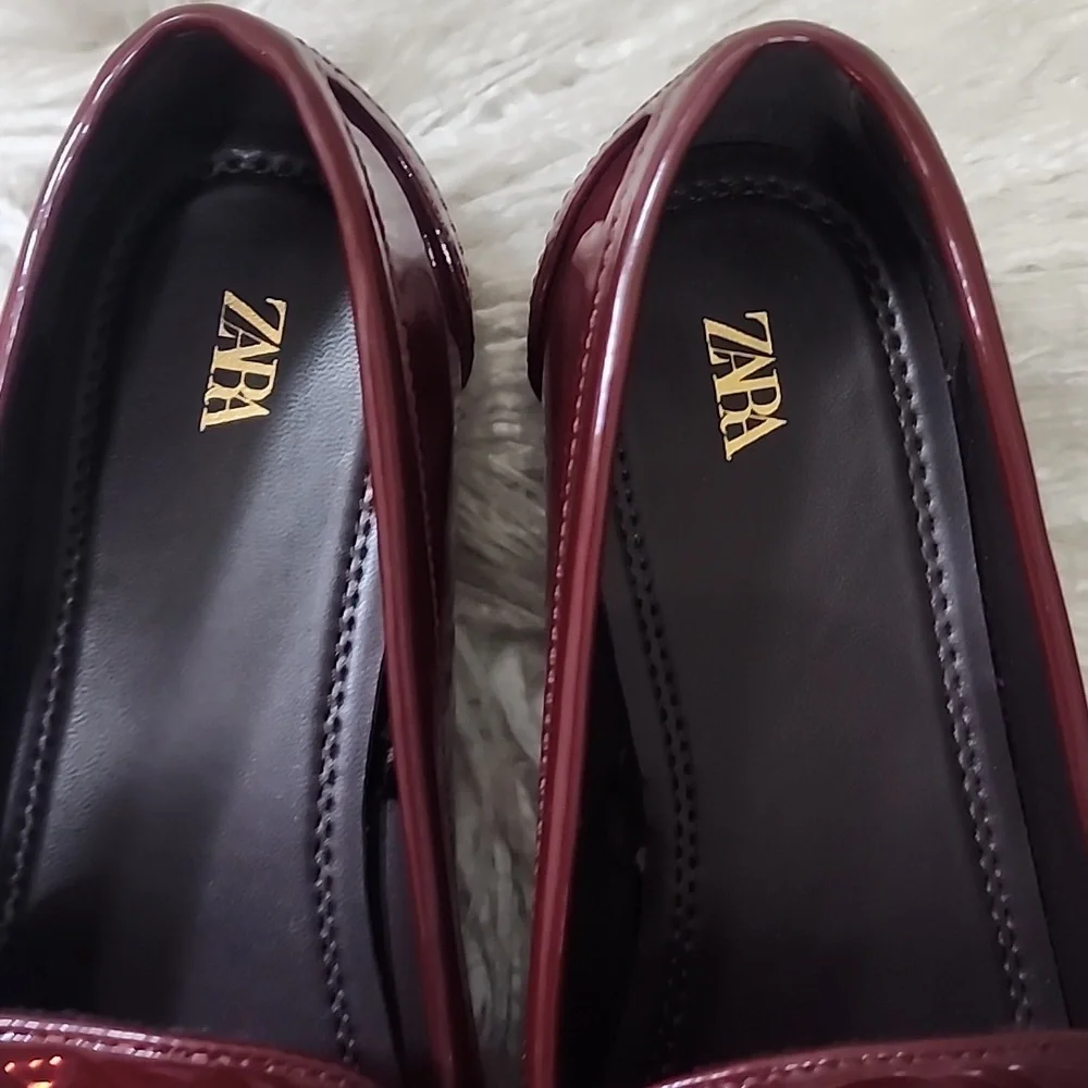 Zara Burgundy Loafers - Picture 11 of 12